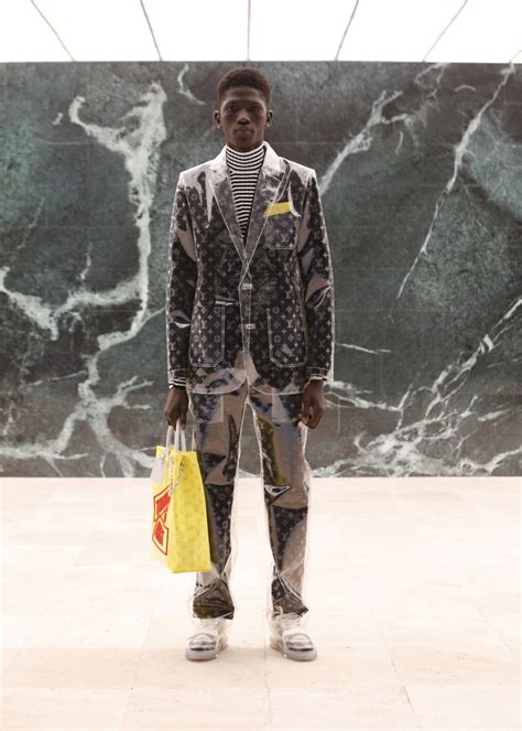 louis vuitton ss 2021 men's|Louis Vuitton fall 2021 collection.